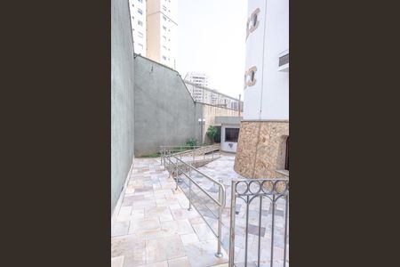 Apartamento à venda com 340m², 4 quartos e 6 vagas Apartamento à venda com 340m², 4 quartos e 6 vagasÁrea comum - Acessibilidade