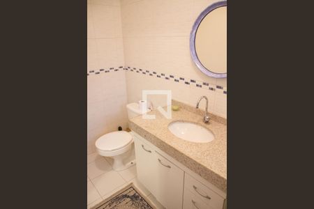 Casa à venda com 200m², 4 quartos e 2 vagasBanheiro da Suíte 3