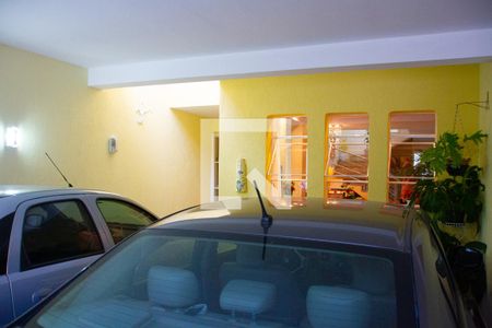 Casa à venda com 200m², 4 quartos e 2 vagasGaragem