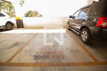 Apartamento à venda com 43m², 2 quartos e sem vaga Apartamento à venda com 43m², 2 quartos e sem vagaGaragem