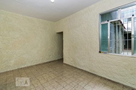 Sala de casa para alugar com 3 quartos, 80m² em Vaz Lobo, Rio de Janeiro