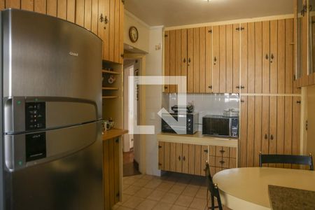 Apartamento à venda com 145m², 2 quartos e 2 vagas Apartamento à venda com 145m², 2 quartos e 2 vagasCozinha
