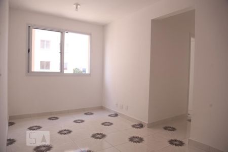 Sala de apartamento à venda com 2 quartos, 41m² em Itaquera, São Paulo