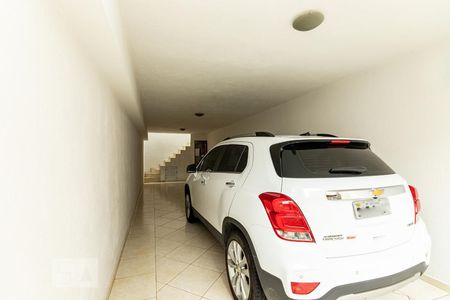Casa à venda com 125m², 2 quartos e 5 vagas Casa à venda com 125m², 2 quartos e 5 vagasGaragem