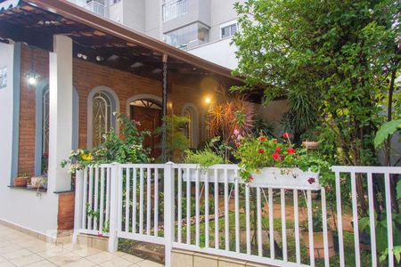 Casa à venda com 200m², 3 quartos e 5 vagasHall de Entrada