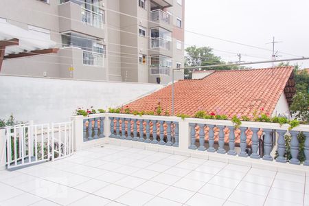 Casa à venda com 200m², 3 quartos e 5 vagasVaranda