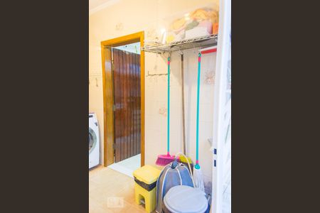 Casa à venda com 200m², 3 quartos e 5 vagasÁrea de Serviço