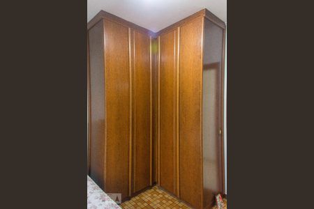 Casa à venda com 200m², 3 quartos e 5 vagasQuarto 2