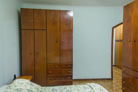 Casa à venda com 200m², 3 quartos e 5 vagasSuíte