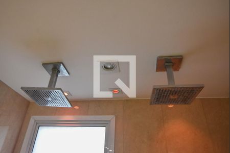 Apartamento à venda com 202m², 3 quartos e 4 vagasBanheiro Suíte Master