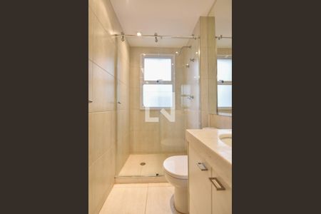 Apartamento à venda com 202m², 3 quartos e 4 vagasBanheiro Suíte Master 02