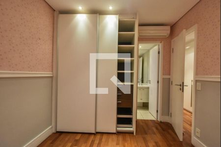 Apartamento à venda com 202m², 3 quartos e 4 vagasSuíte 03