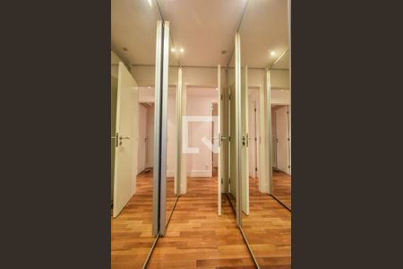 Apartamento à venda com 202m², 3 quartos e 4 vagasSuíte Master 01