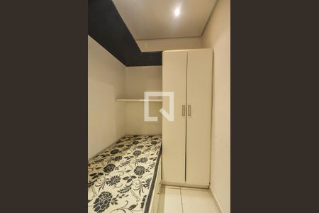 Apartamento à venda com 202m², 3 quartos e 4 vagasQuarto de Serviços