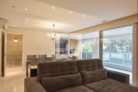 Apartamento à venda com 202m², 3 quartos e 4 vagasSala