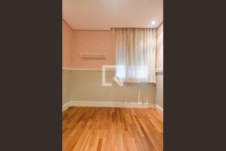 Apartamento à venda com 202m², 3 quartos e 4 vagasSuíte 03