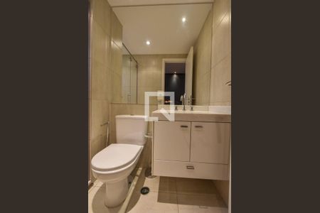 Apartamento à venda com 202m², 3 quartos e 4 vagasBanheiro Suite 02