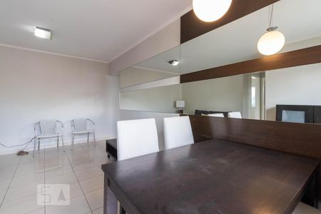 Sala de apartamento à venda com 2 quartos, 64m² em Vila Nova Conceição, São Paulo