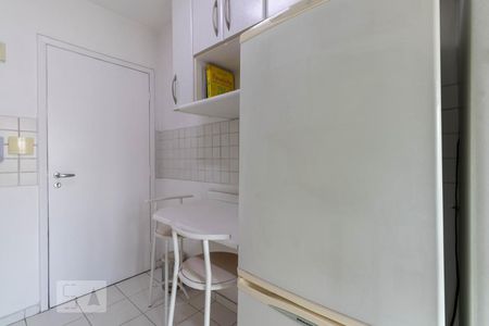 Apartamento à venda com 64m², 2 quartos e 1 vaga Apartamento à venda com 64m², 2 quartos e 1 vagaCozinha