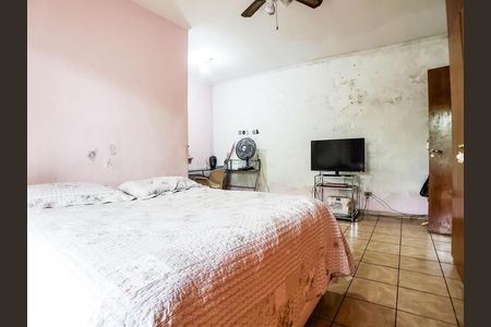 Casa à venda com 232m², 3 quartos e 3 vagas Casa à venda com 232m², 3 quartos e 3 vagasQuarto 3