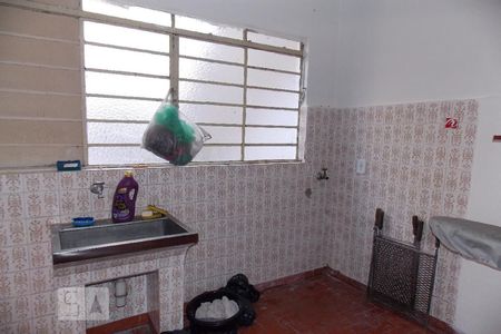 Casa à venda com 200m², 4 quartos e 3 vagas Casa à venda com 200m², 4 quartos e 3 vagasÁrea de Serviço