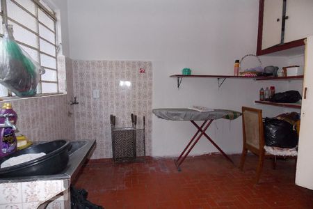 Casa à venda com 200m², 4 quartos e 3 vagas Casa à venda com 200m², 4 quartos e 3 vagasÁrea de Serviço