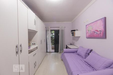 Casa à venda com 357m², 4 quartos e 4 vagasQuarto 2