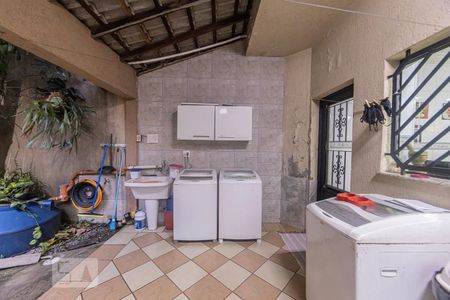 Casa à venda com 357m², 4 quartos e 4 vagasÁrea de Serviço