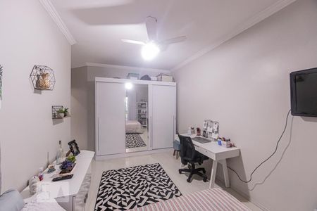 Casa à venda com 357m², 4 quartos e 4 vagasQuarto 3