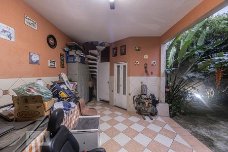 Casa à venda com 357m², 4 quartos e 4 vagasChurrasqueira