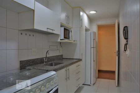 Apartamento à venda com 85m², 3 quartos e 1 vagaCozinha