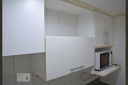 Apartamento à venda com 85m², 3 quartos e 1 vagaCozinha - Armários