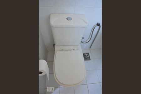 Apartamento à venda com 85m², 3 quartos e 1 vagaBanheiro da Suíte 2