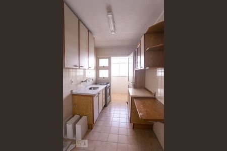 Apartamento à venda com 66m², 2 quartos e 1 vagaCozinha