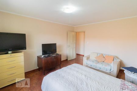 Casa à venda com 195m², 3 quartos e 2 vagas Casa à venda com 195m², 3 quartos e 2 vagasDormitório 2