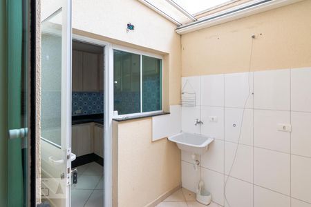 Vista Sala de apartamento à venda com 2 quartos, 55m² em Vila Alzira, Santo André