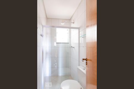 Apartamento à venda com 55m², 2 quartos e 1 vaga Apartamento à venda com 55m², 2 quartos e 1 vagaBanheiro