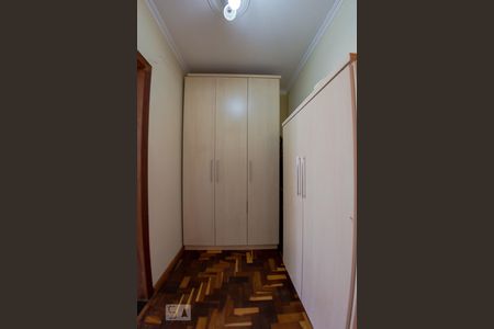 Casa à venda com 400m², 4 quartos e 2 vagasQuarto 1 - Suíte - Closet