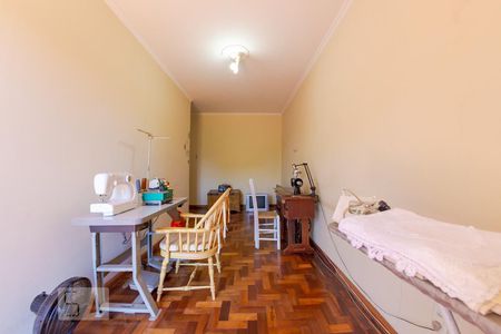 Casa à venda com 400m², 4 quartos e 2 vagasQuarto 3