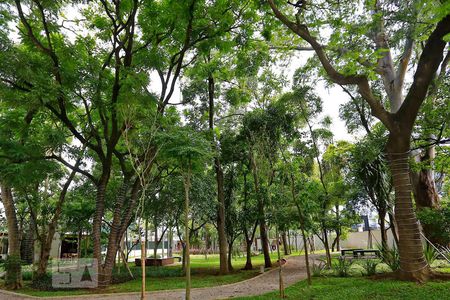 Apartamento à venda com 67m², 2 quartos e 2 vagasBosque