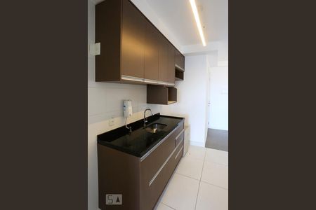 Apartamento à venda com 67m², 2 quartos e 2 vagasCozinha