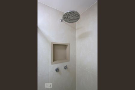 Apartamento à venda com 67m², 2 quartos e 2 vagasBanheiro da Suíte