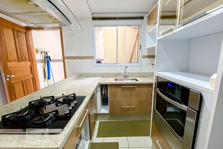 Casa de condomínio à venda com 97m², 2 quartos e 2 vagasCozinha