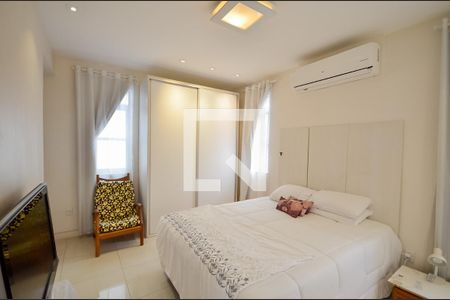 Apartamento à venda com 336m², 4 quartos e 2 vagasSuíte