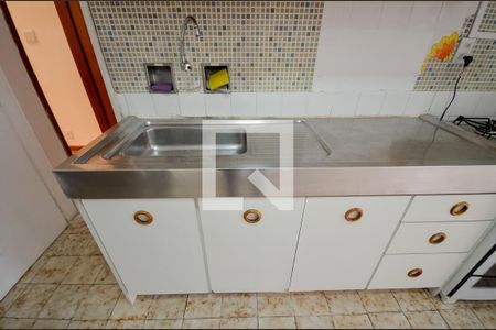 Apartamento à venda com 336m², 4 quartos e 2 vagasCozinha