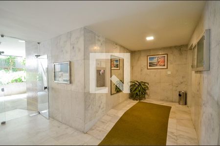 Apartamento à venda com 336m², 4 quartos e 2 vagasHall