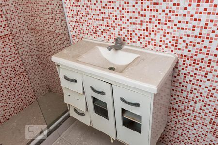 Apartamento à venda com 65m², 2 quartos e sem vagaBanheiro - Armário