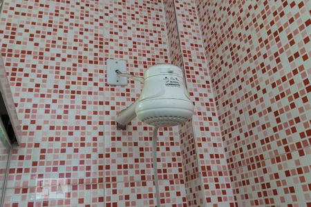 Apartamento à venda com 65m², 2 quartos e sem vagaBanheiro - Chuveiro elétrico