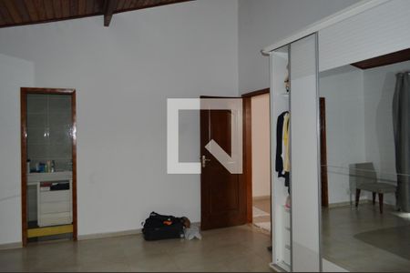 Casa para alugar com 650m², 6 quartos e 6 vagasSuíte 5