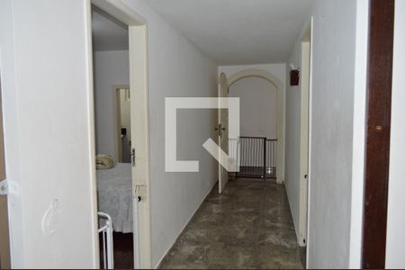 Casa para alugar com 650m², 6 quartos e 6 vagasCorredor